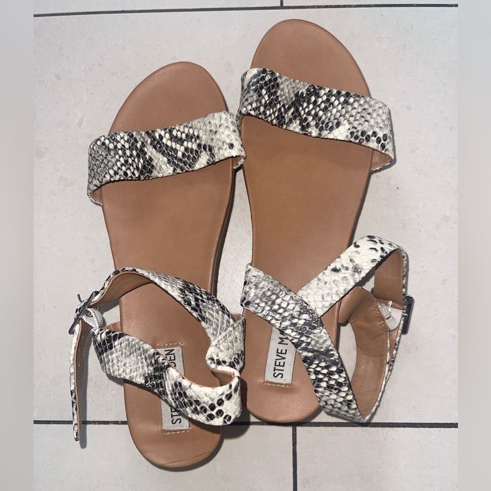 Steve Madden Black and White Snakeskin Sandals